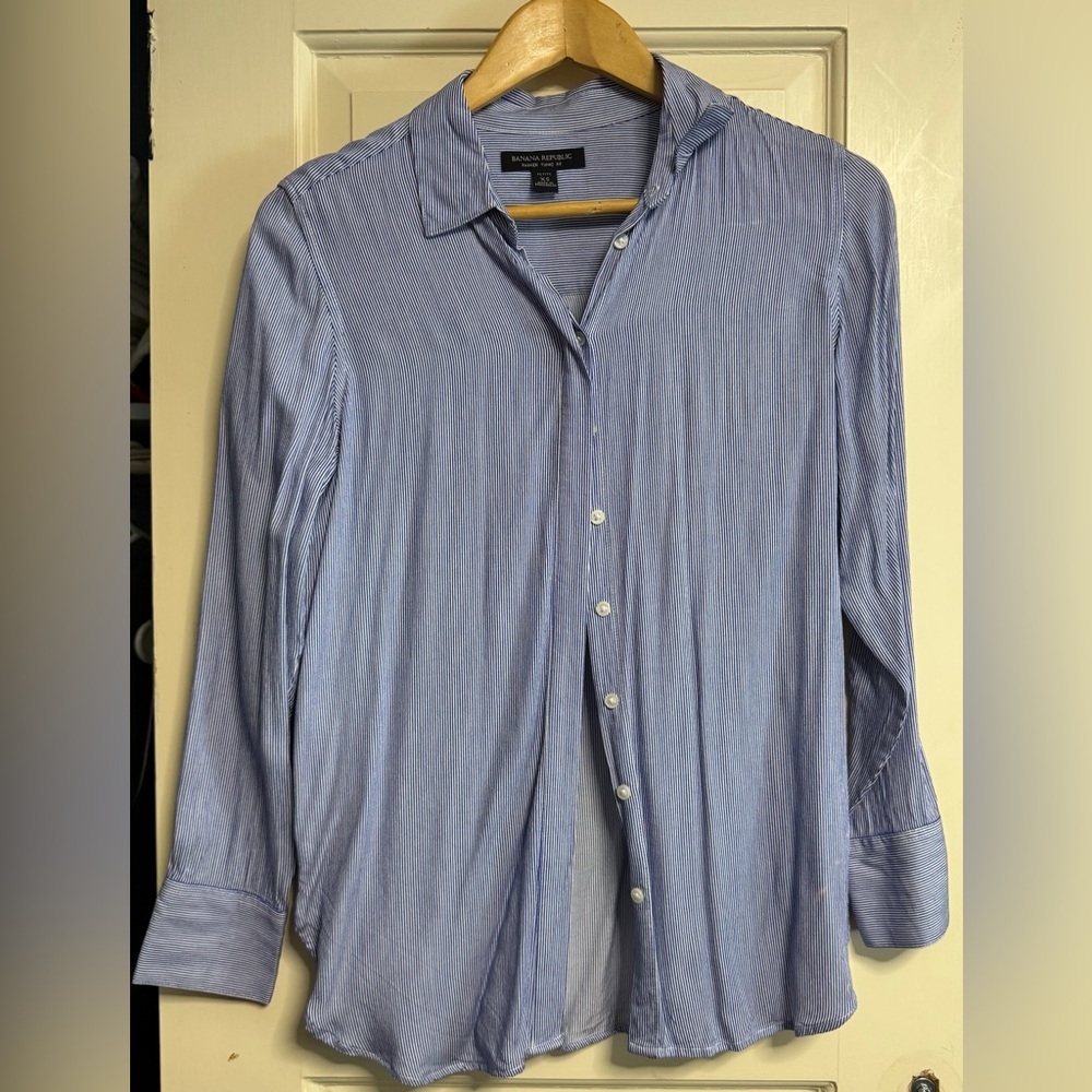 Banana Republic Women’s Pinstriped Shirt